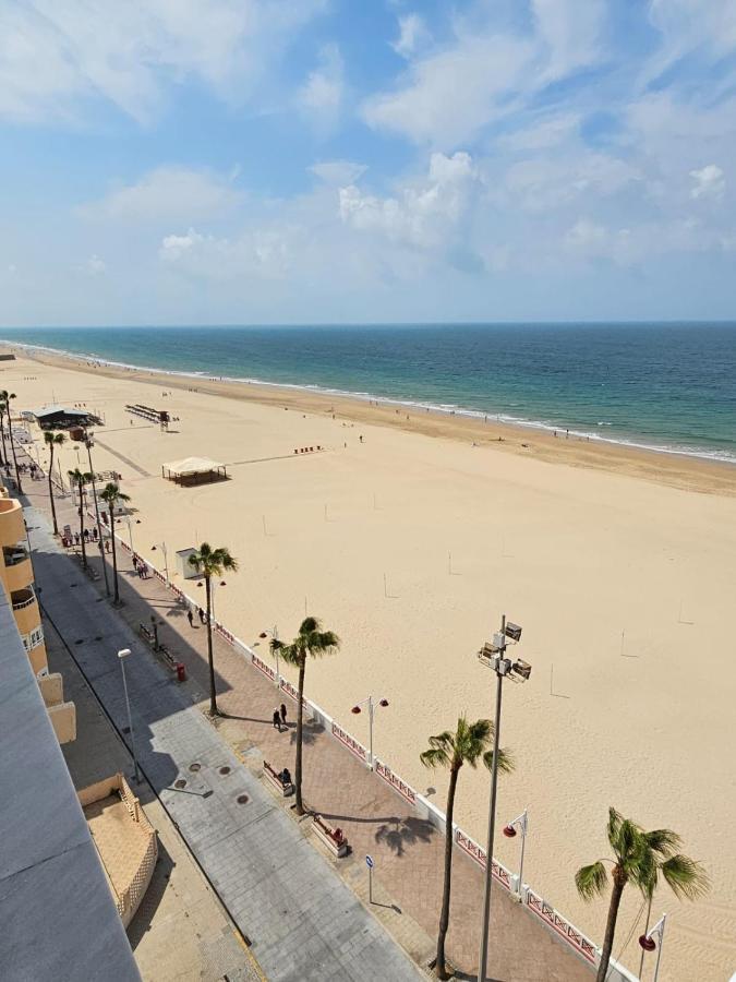 Gatu Premium Villa Turquesa Playa Y Parking Cadiz Exterior photo
